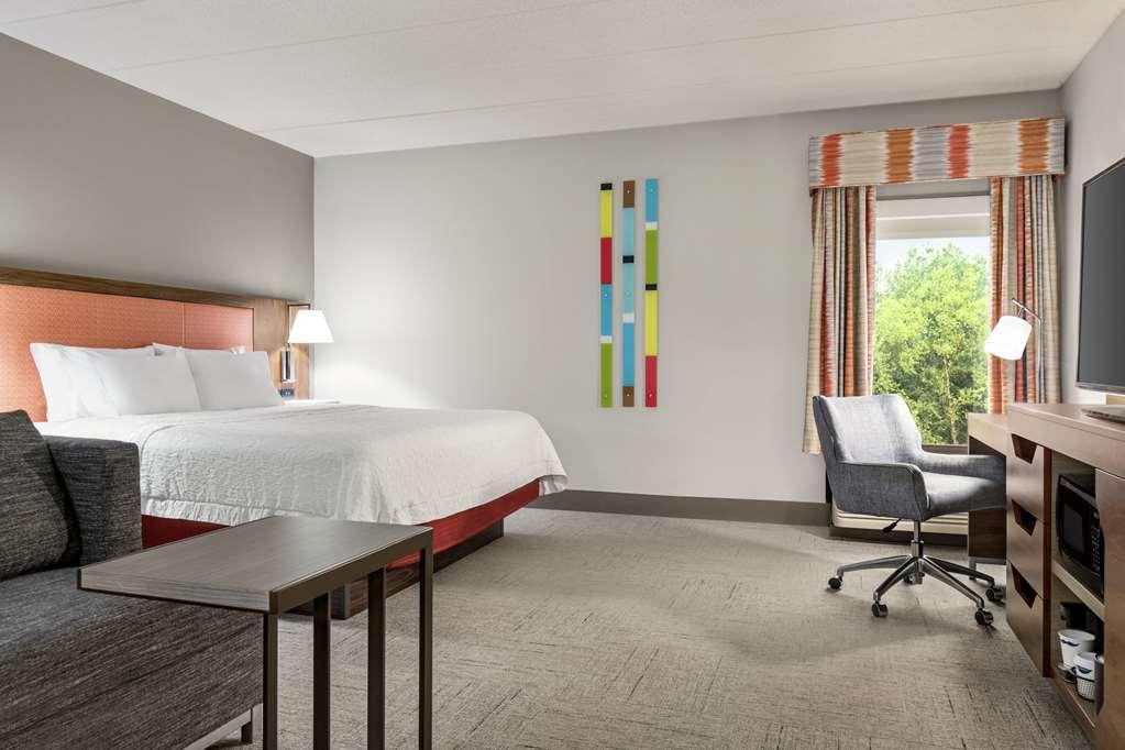 Hampton Inn Квакертаун Номер фото