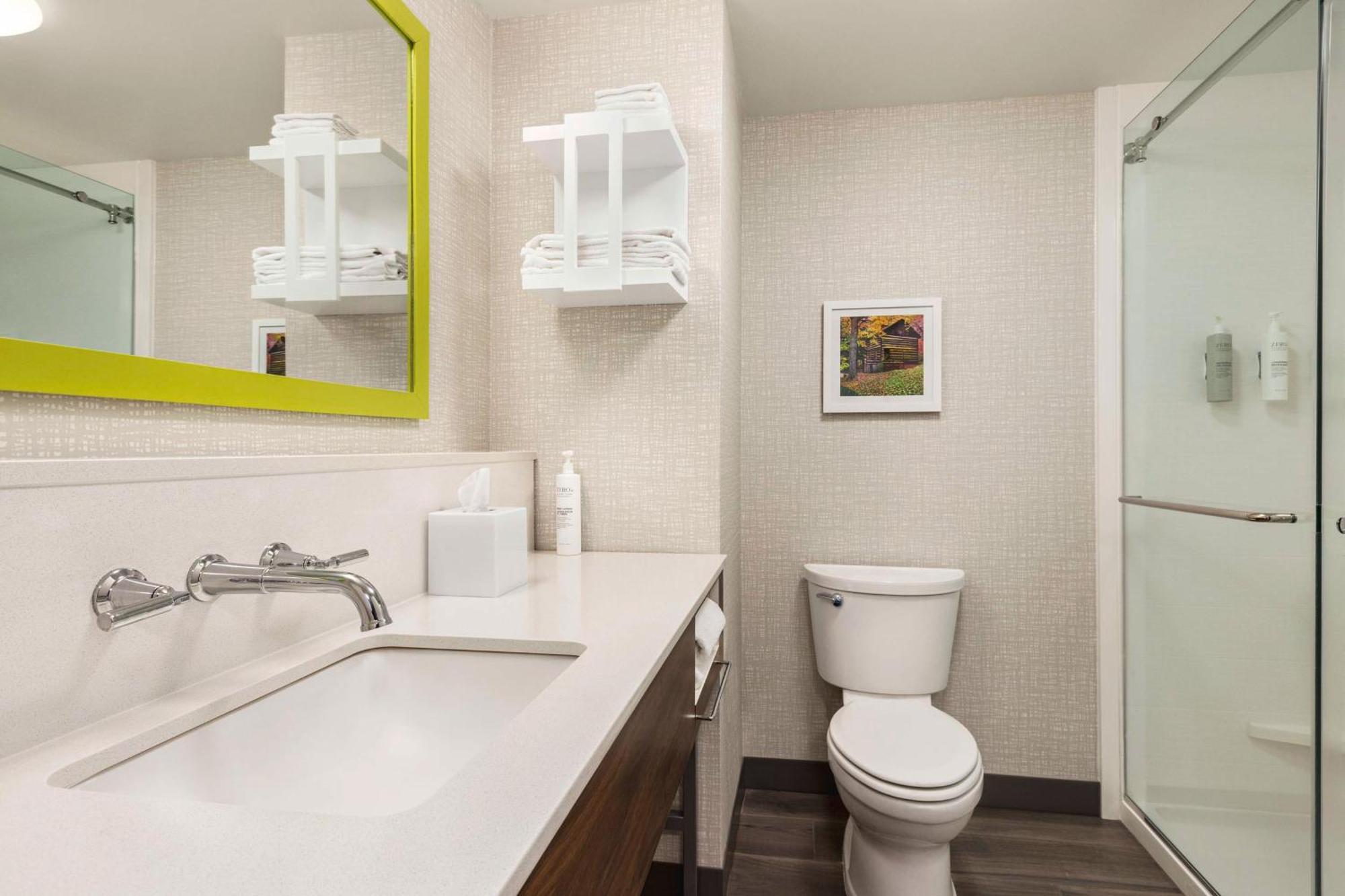 Hampton Inn Квакертаун Екстер'єр фото