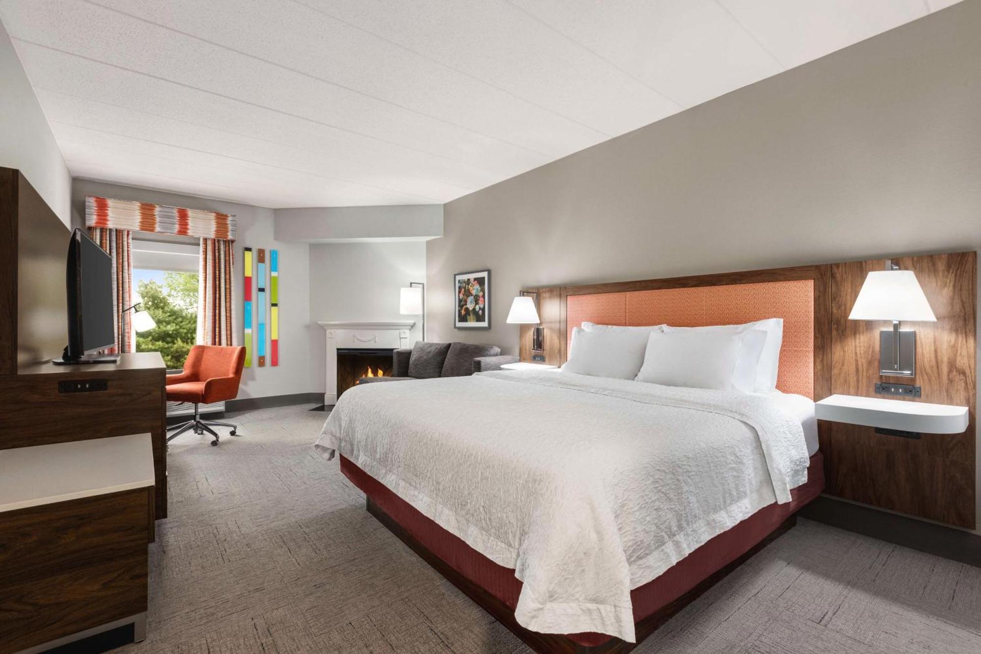 Hampton Inn Квакертаун Екстер'єр фото